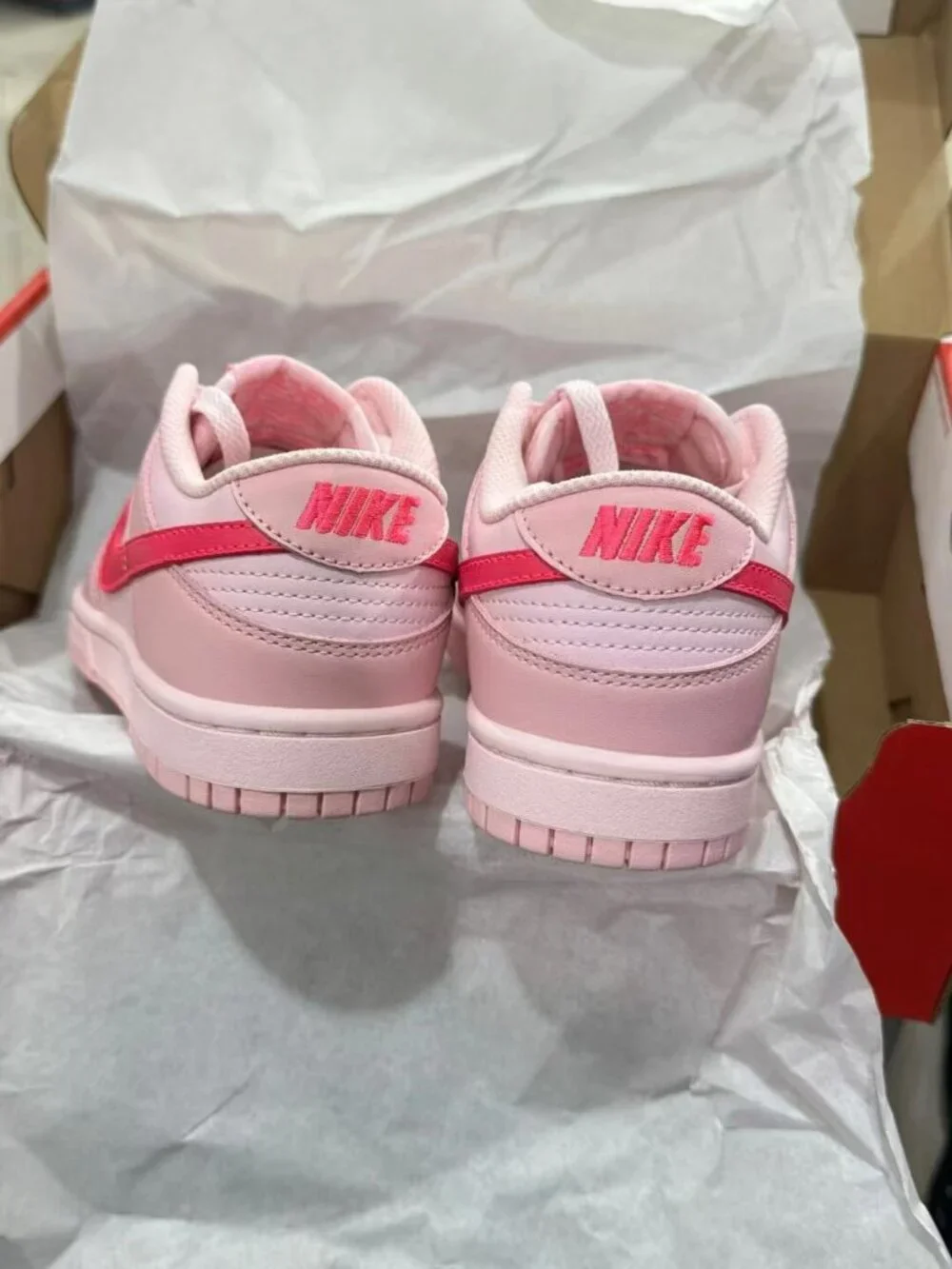 Nike Dunk Low Pink Leather Sneakers Casual Lace‑Up Shoes With Original Box